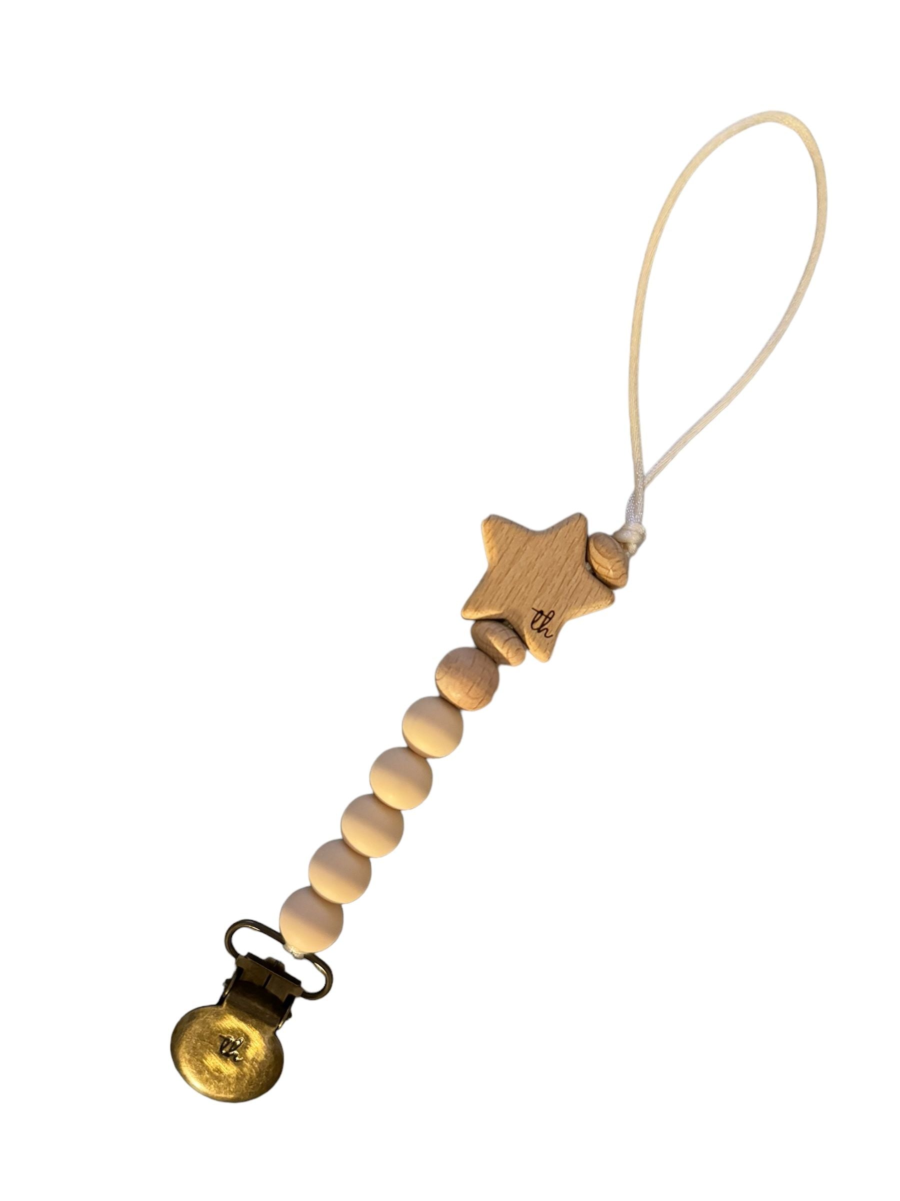 Kinley Paci/Toy Clip