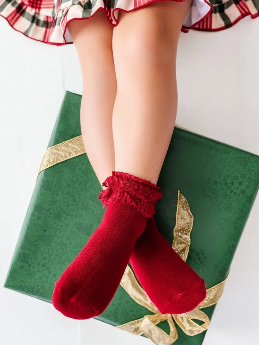 Lace Bobby Socks - Crimson