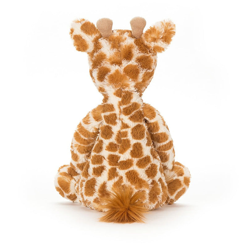 Bashful Giraffe | Medium