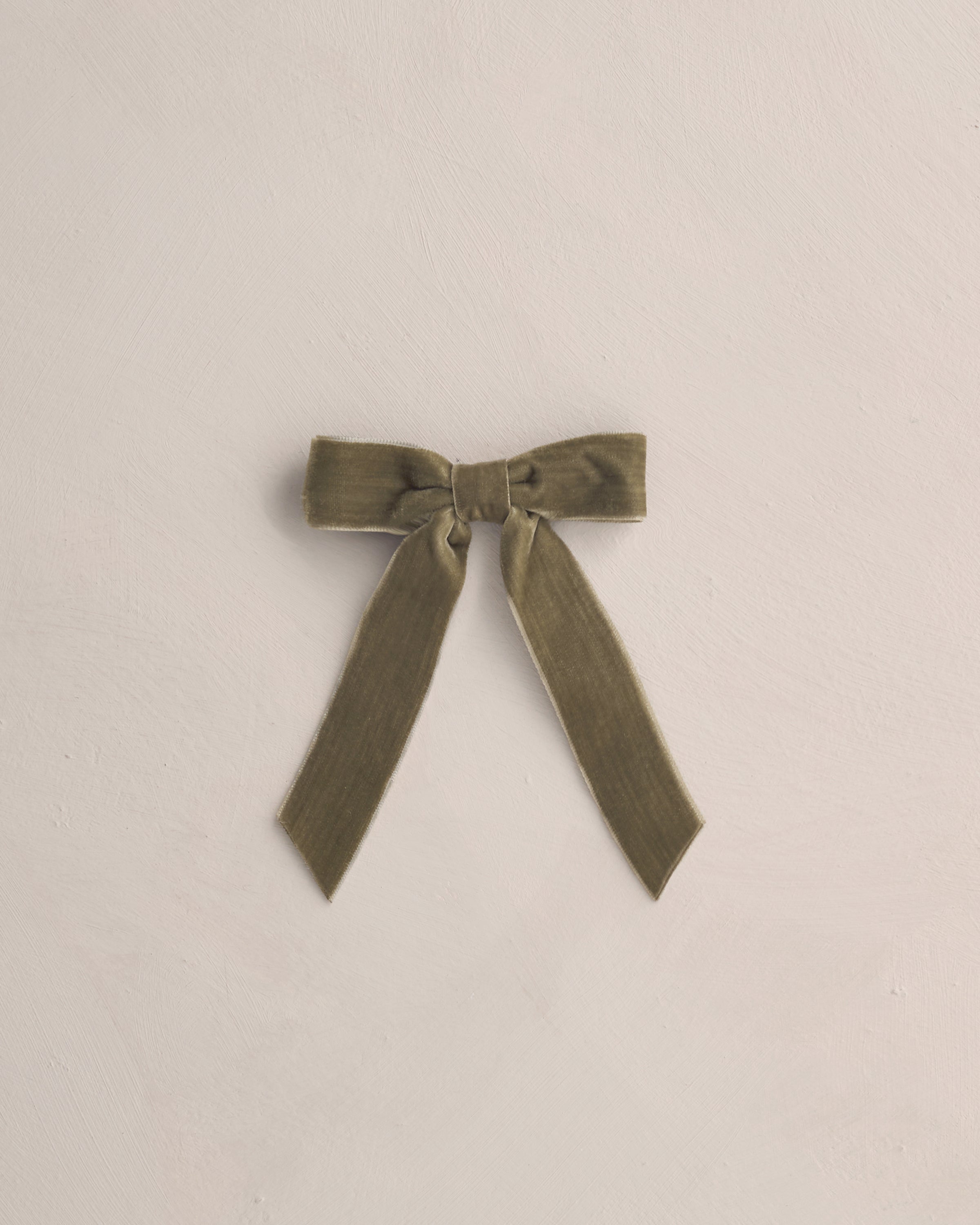 Velvet Bow | Pine