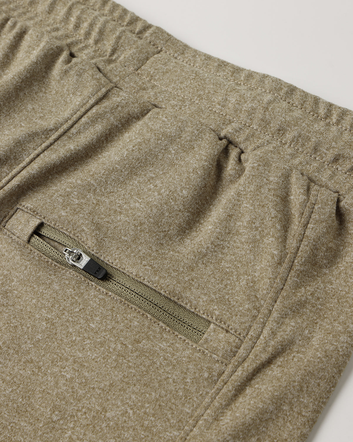 Century Tech Jogger Heathered Olive