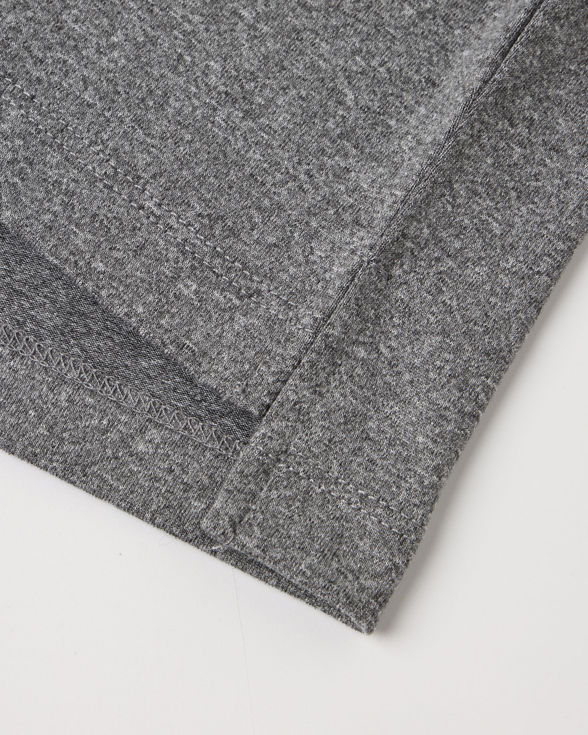 Cove Essential Pocket Tee Dark Heathered Grey