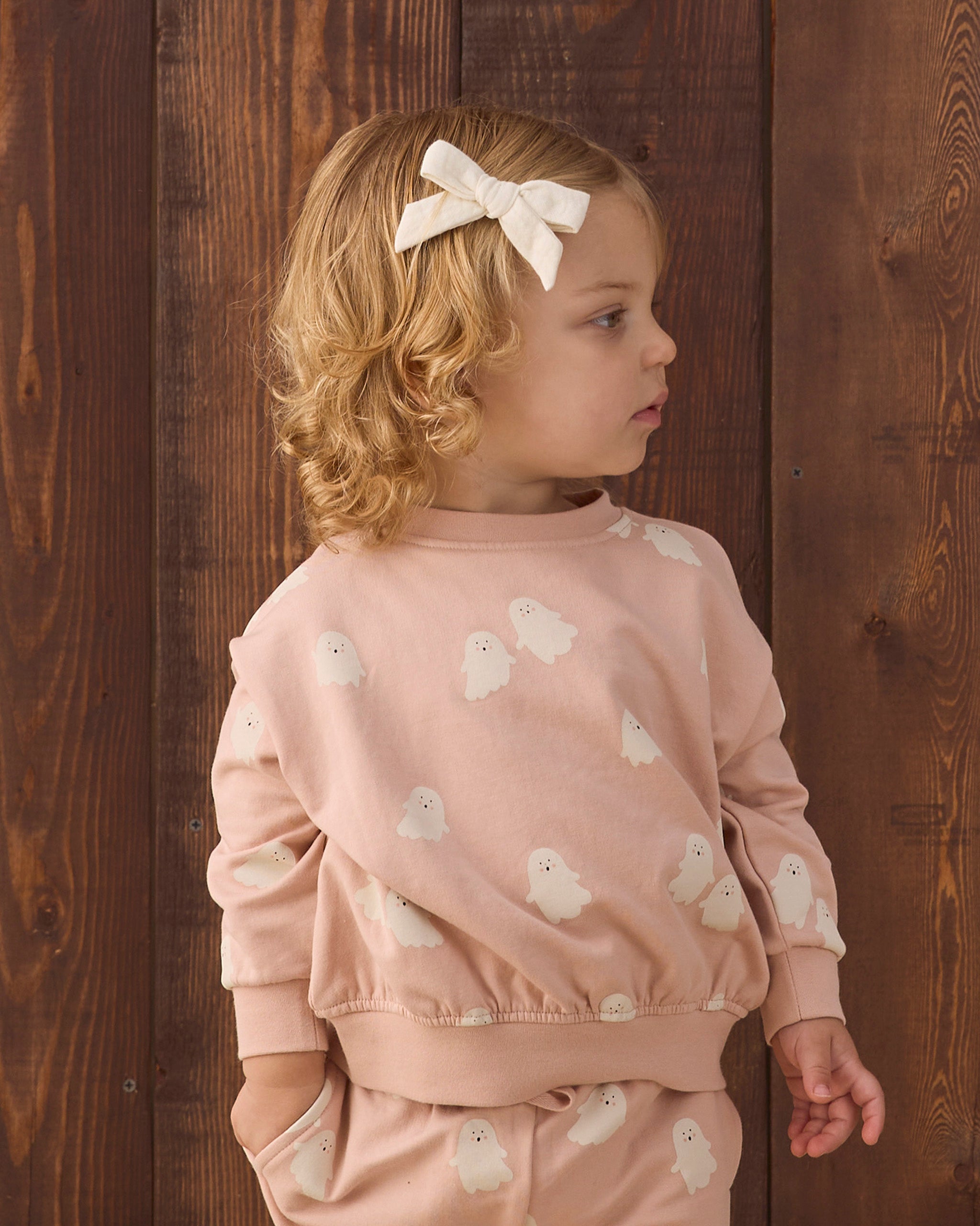 Relaxed Fleece Sweatshirt Sweet Ghost