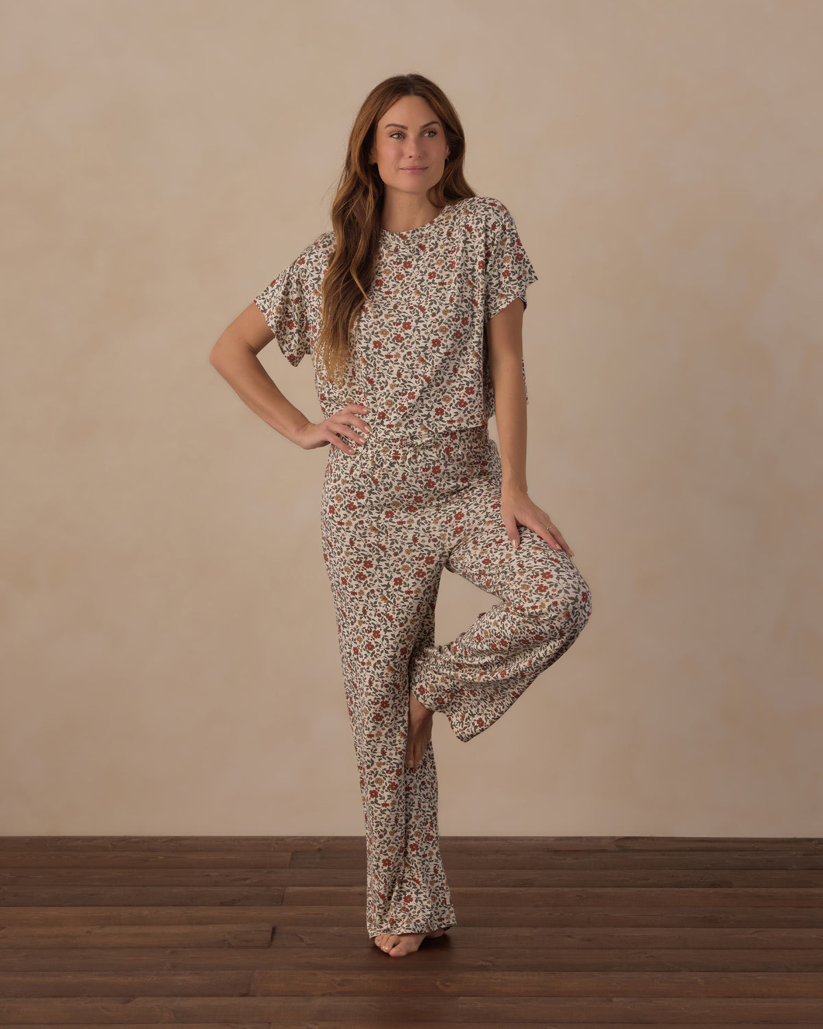 Women's Ruthie Set | Holiday Floral
