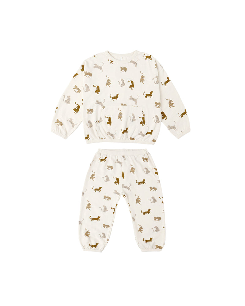Relaxed Set || Tigers