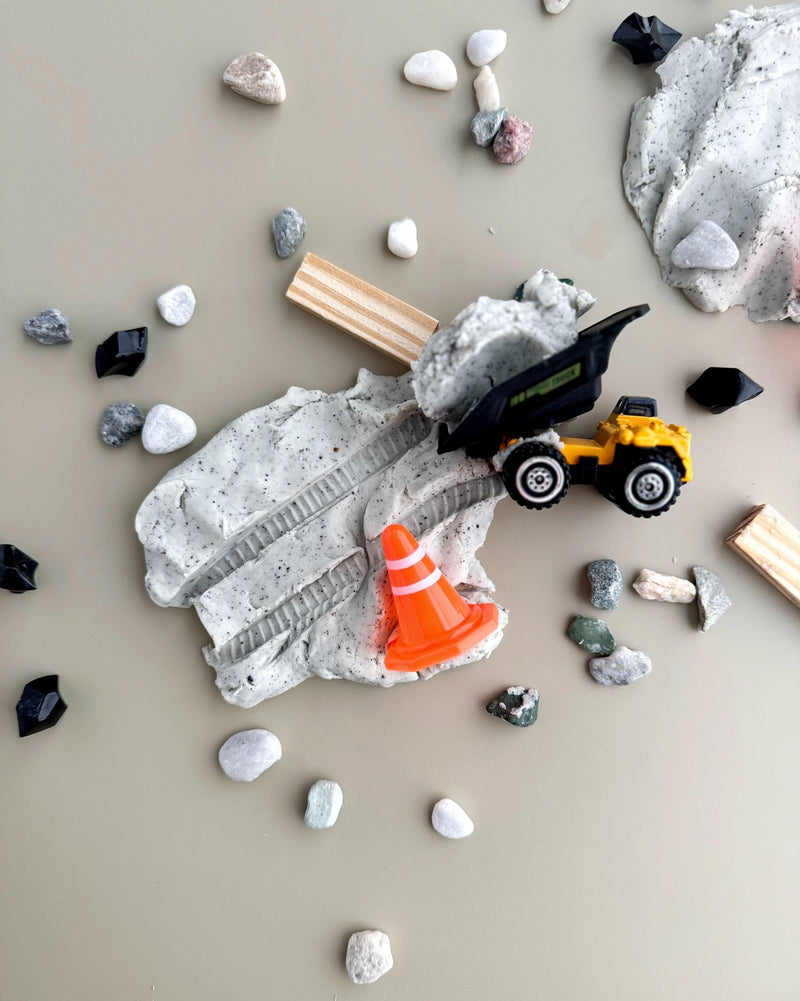 Construction (Cookies 'n Cream) Play Dough-To-Go Kit