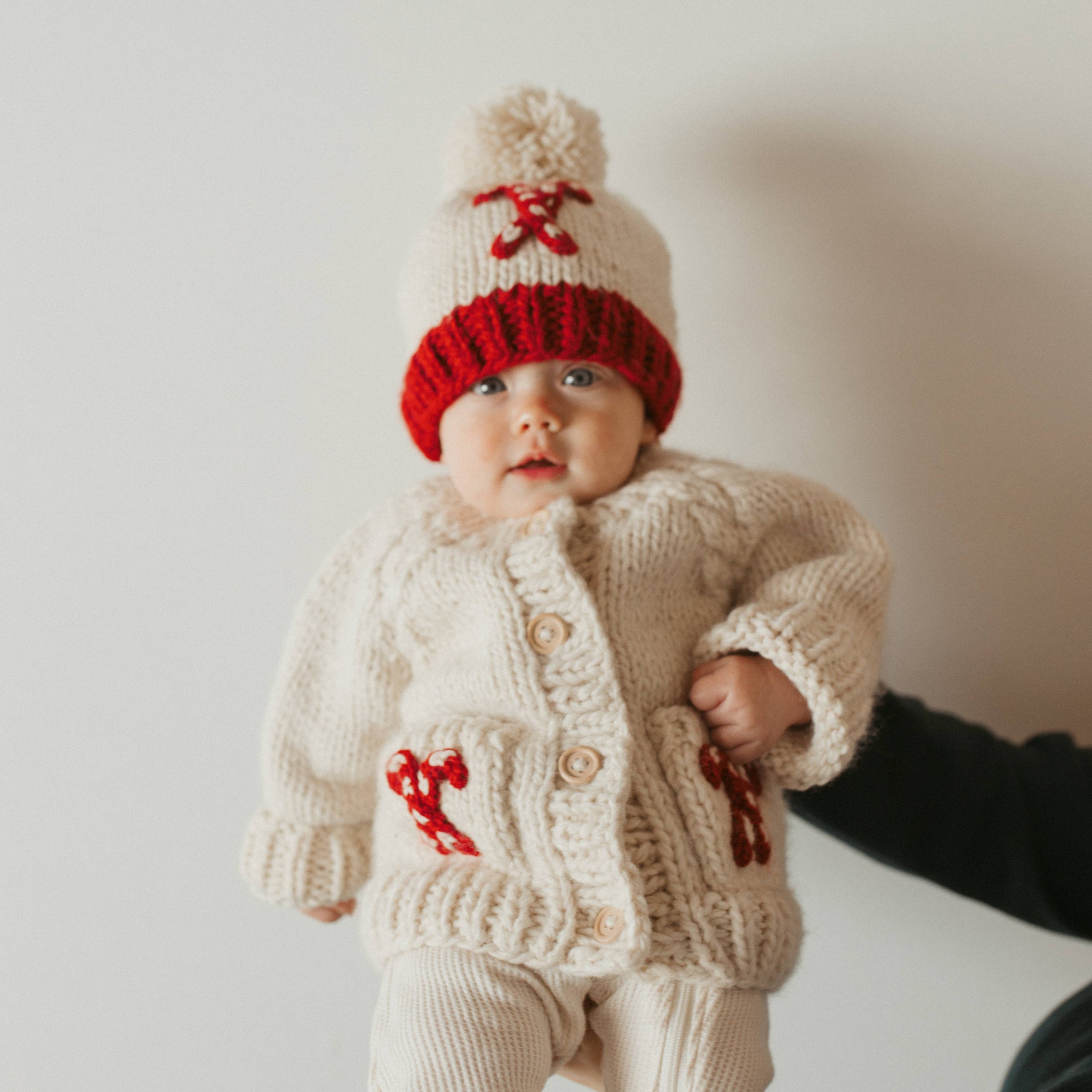 Candy Cane Beanie Hat: 0-6 months
