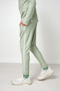 Sage Retro Warm-up Jogger