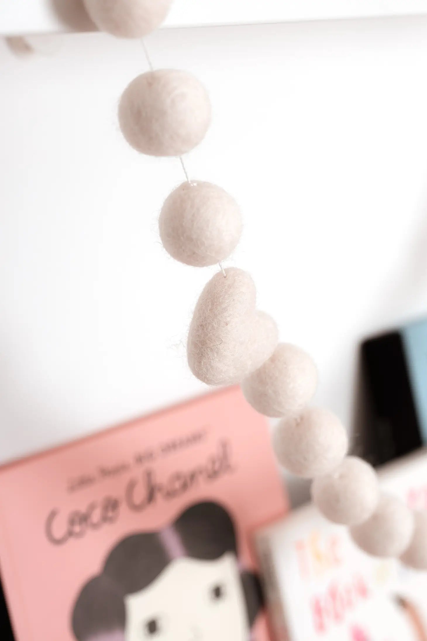 White Heart Felt Garland