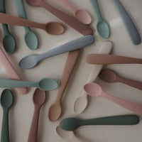 Silicone Feeding Spoons | Dried Thyme/Natural