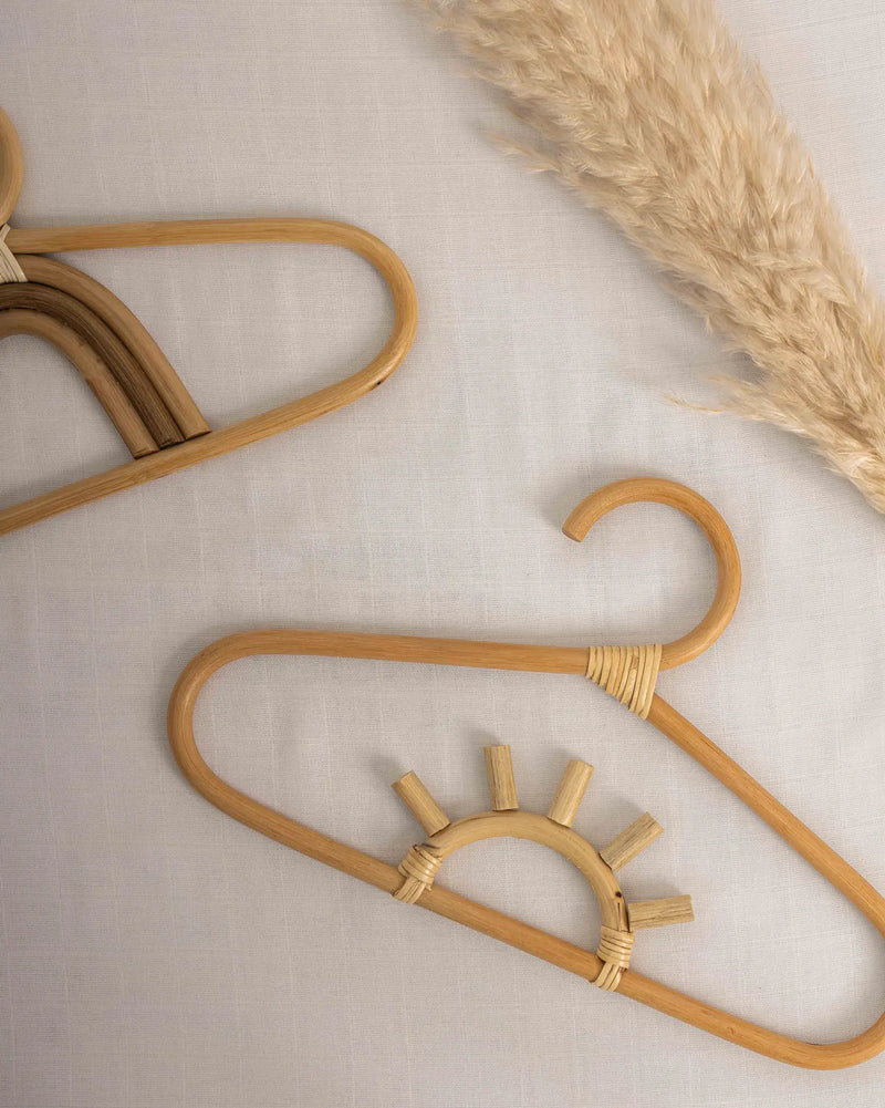 Sun Rattan Hanger