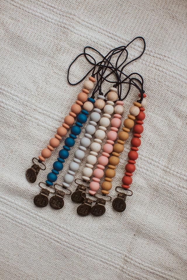 Grande Eden Toy Clip