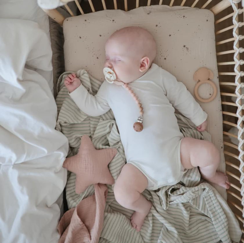 Extra Soft Muslin Crib Sheet - Falling Stars